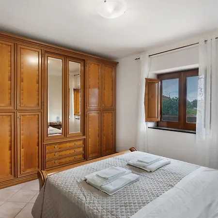Zio Gennaro Apartment Agerola